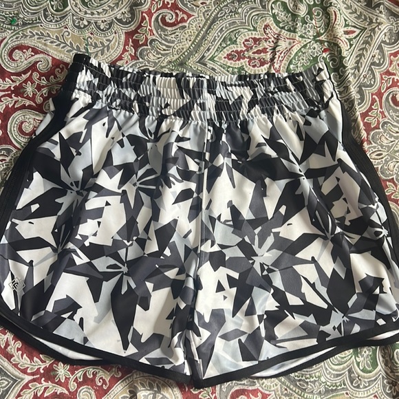 ZELOS | Shorts | Zelos Shorts | Poshmark